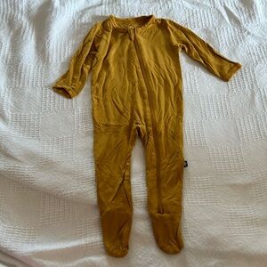 Kyte baby Zippered Footie in Marigold